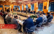 پانار | پارس ساختار | تصاویر(سری دوم) | نشست خبری هیأت مدیره انجمن فولاد آذربایجان   نشست خبری رئیس و اعضای هیأت مدیره انجمن فولاد آذربایجان عصر امروز با حضور اصحاب رسانه در سالن آمفی تئاتر هتل گسترش تبریز برگزار شد.  📸عکس ها از مجید حامد حقدوست