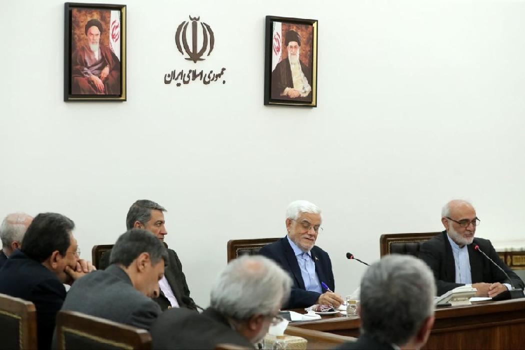 تبریز اول | پایگاه اطلاع رسانی تبریز اول | عارف: دولت و نهادهای عمومی یک هدف مشترک دارند/ باید دست ما در برابر دشمن پُر باشد