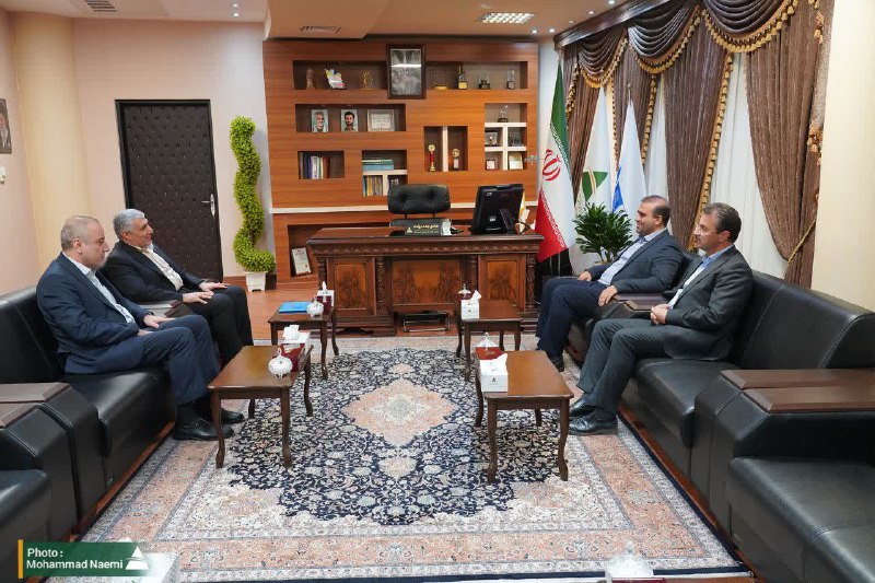 تبریز اول | پایگاه اطلاع رسانی تبریز اول | در دیدار سفیر ایران در جمهوری آذربایجان با مدیرعامل منطقه آزاد ارس عنوان شد؛ نقش راهبردی منطقه آزاد ارس در گسترش همکاری‌های اقتصادی ایران و آذربایجان