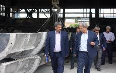 پانار | پارس ساختار | بازدید معاونت وزیر نیرو به همراه مدیر عامل برق منطقه ای آذربایجان  و هیئت همراه از کارخانه شرکت پارس ساختار
