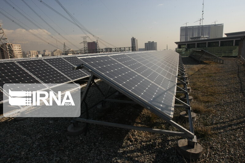 تبریز اول | پایگاه اطلاع رسانی تبریز اول | ظرفیت نیروگاه‌های خورشیدی یزد تا پایان سال به ۱۰۰ مگاوات می‌رسد